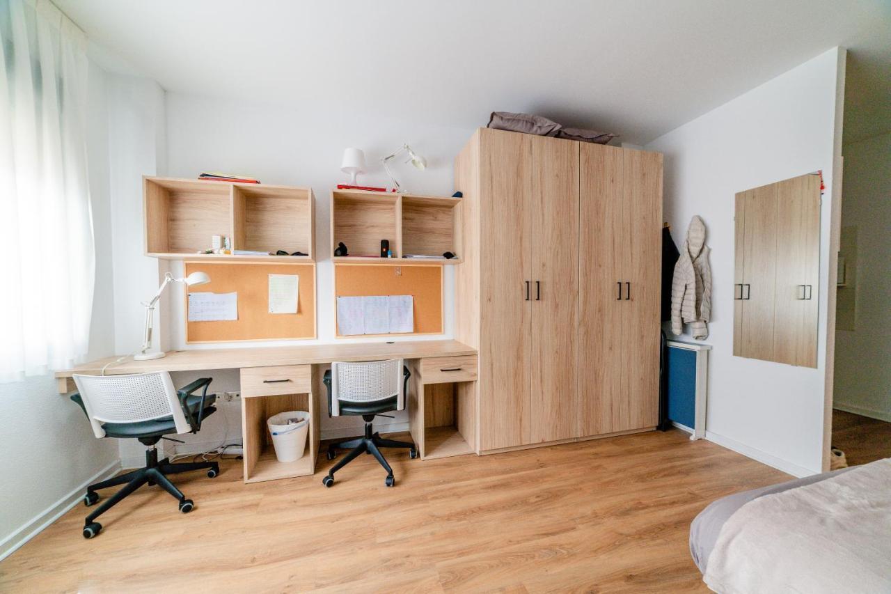 Micampus Logrono Student Residence Buitenkant foto