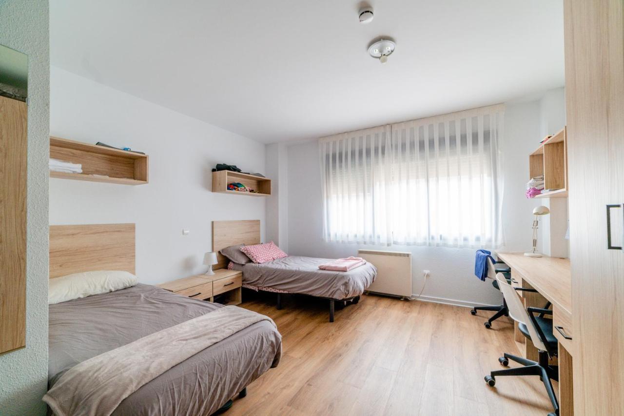 Micampus Logrono Student Residence Buitenkant foto